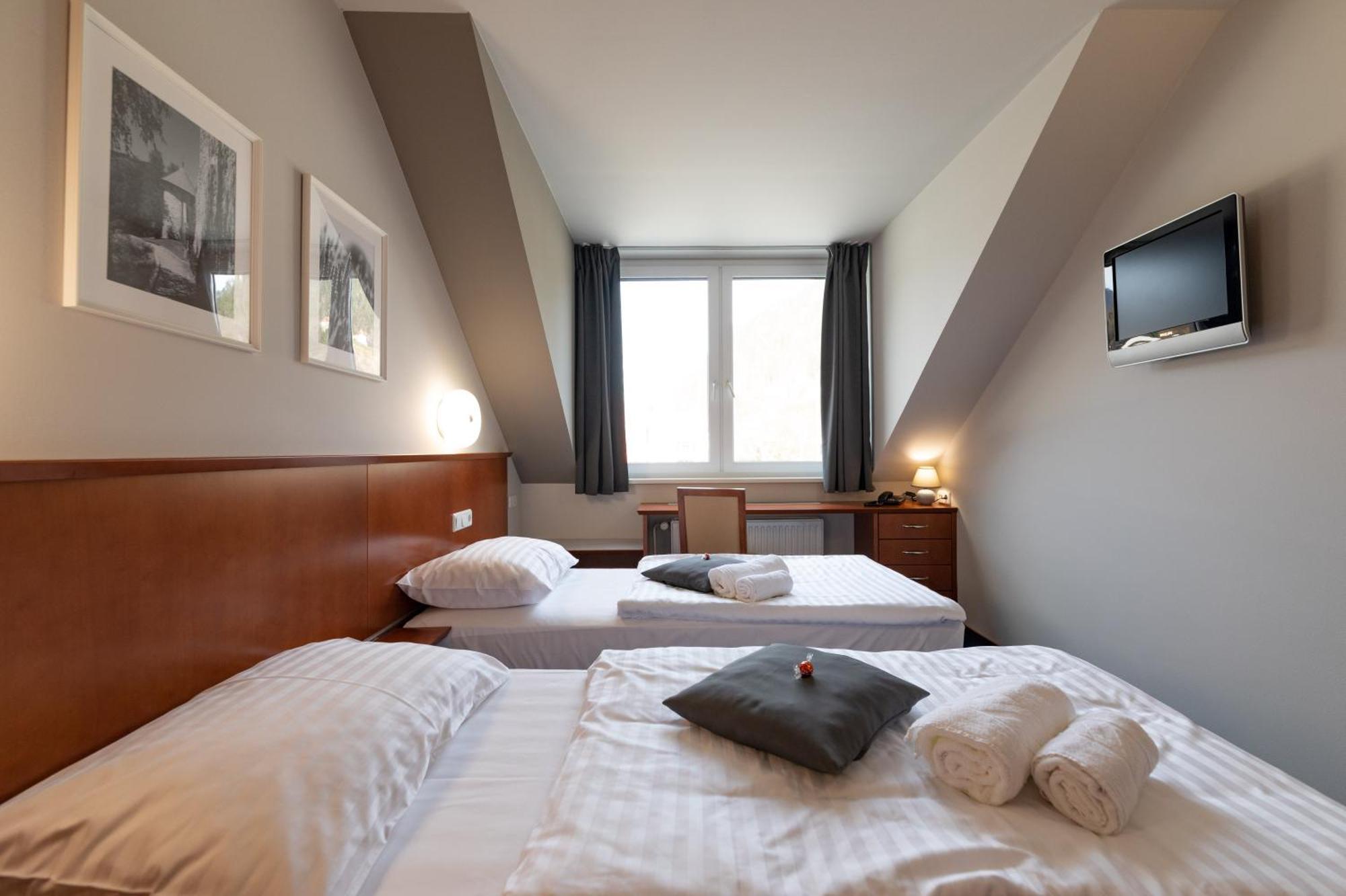 Hotel Spica Lasko Laško Quarto foto